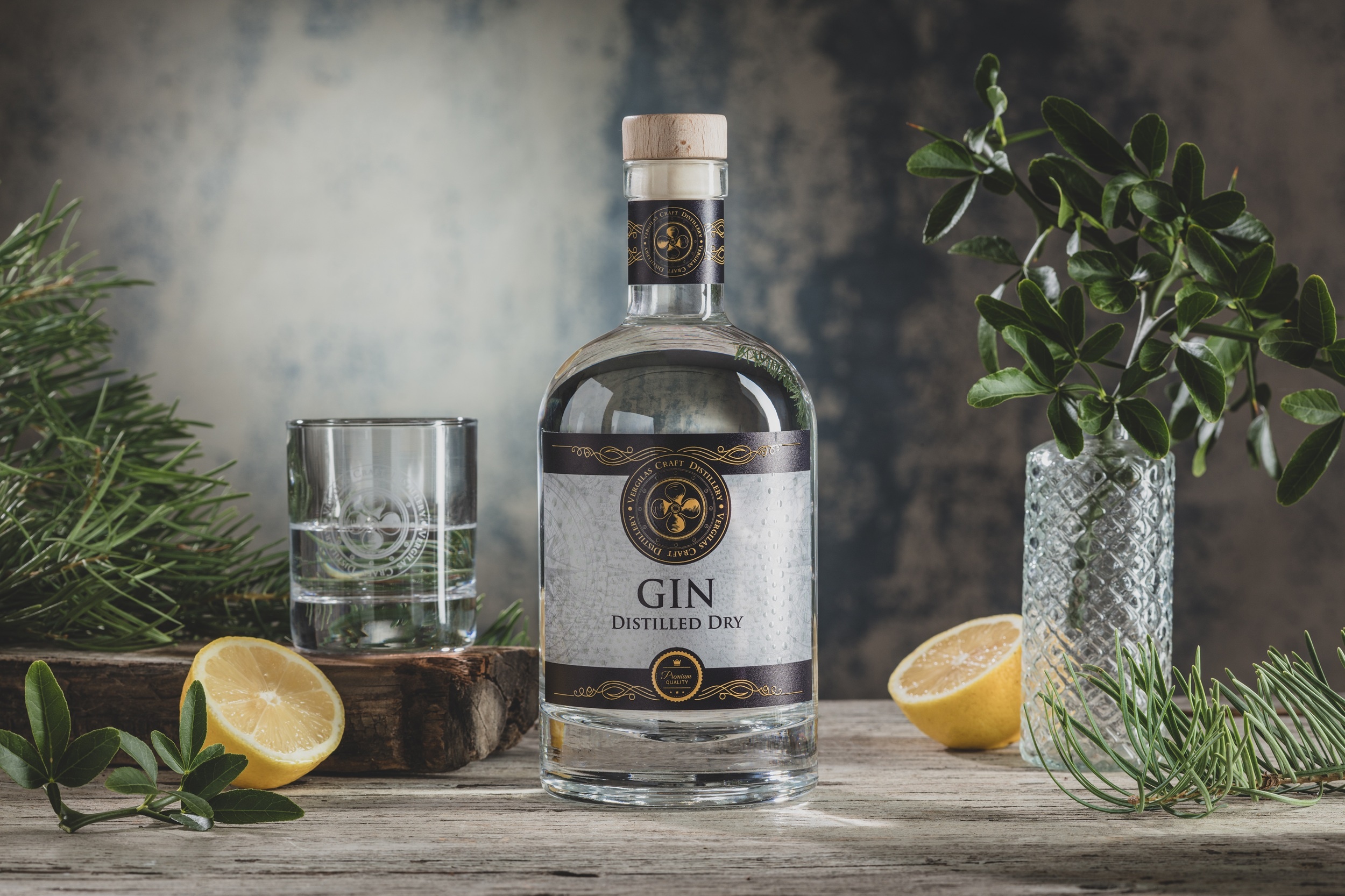 Premium Gin Whitehead u boci od 0,5 L VCD
