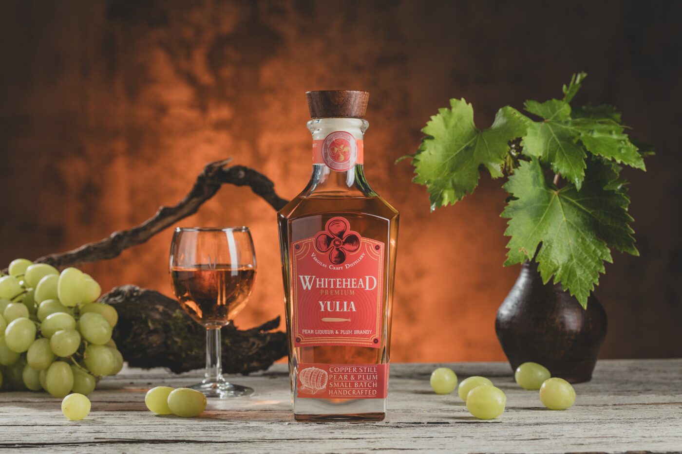 Rakija- Yulia u boci od 0,5 L VCD