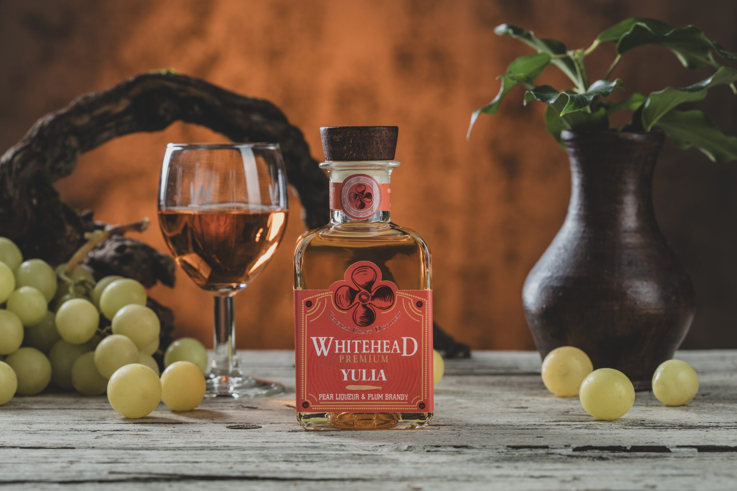 Rakija Yulia Whitehead u boci od 0,2L